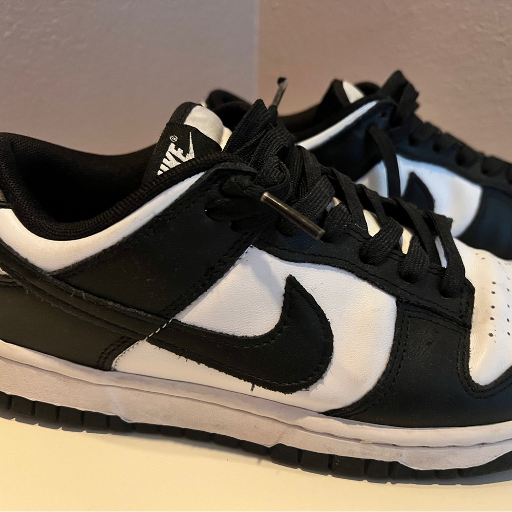 Nike Panda Black and White Dunks Size 7